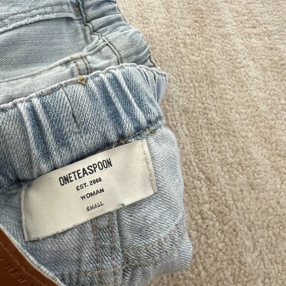 REVOLVE Light Blue Distressed Women's Jeans - Picture 2 of 11